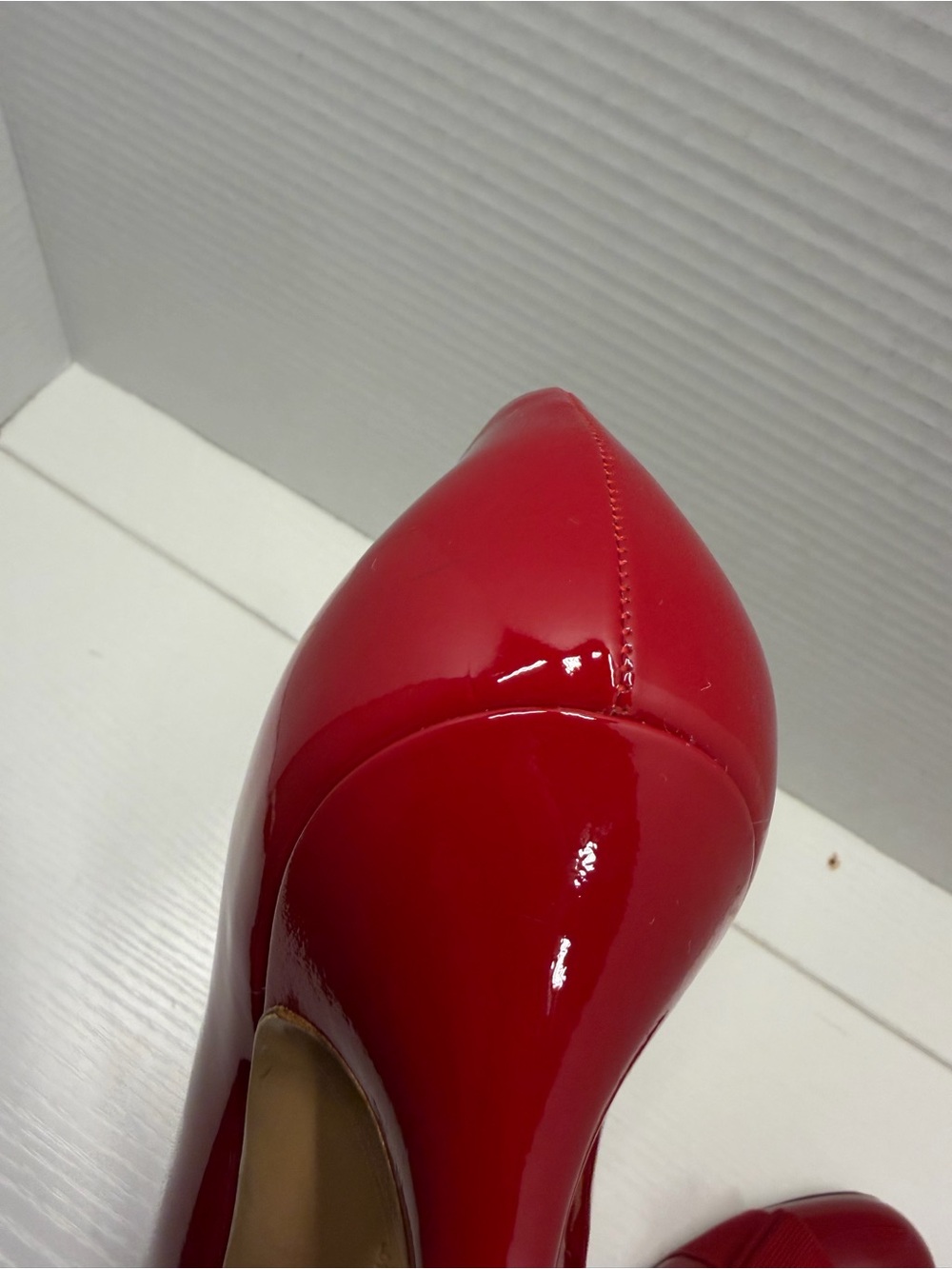 Salvatore Ferragamo CARLA 70 Patent Ribbon Pump Red 9-1/2 C - Picture 15 of 16